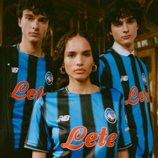 Atalanta BC hjemmebanetrøje til sæsonen 2025-26